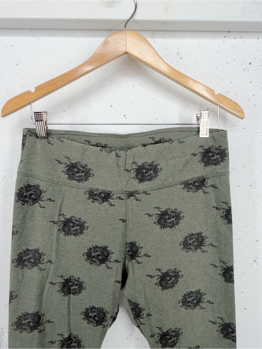 Pact Women’s Size Large Olive Green Grateful Dead Leggings - Picture 3 of 12
